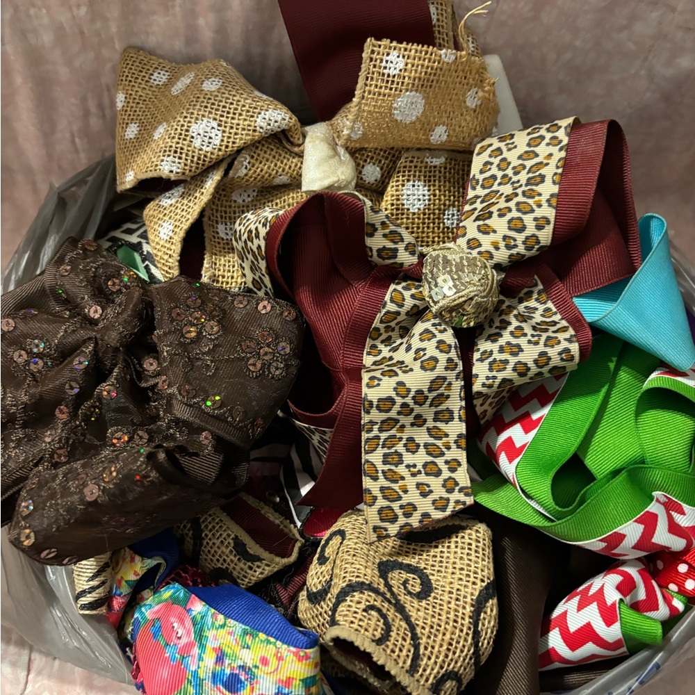 Girls hair bows